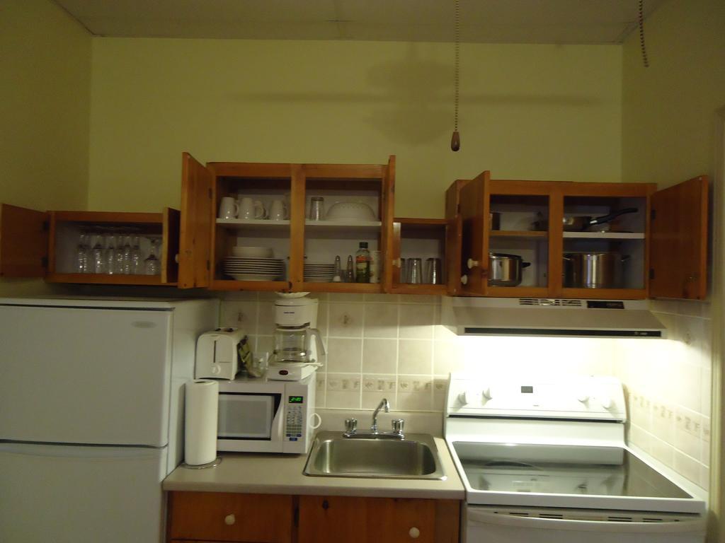Auberge Familiale La Veranda Trois-Rivières Δωμάτιο φωτογραφία